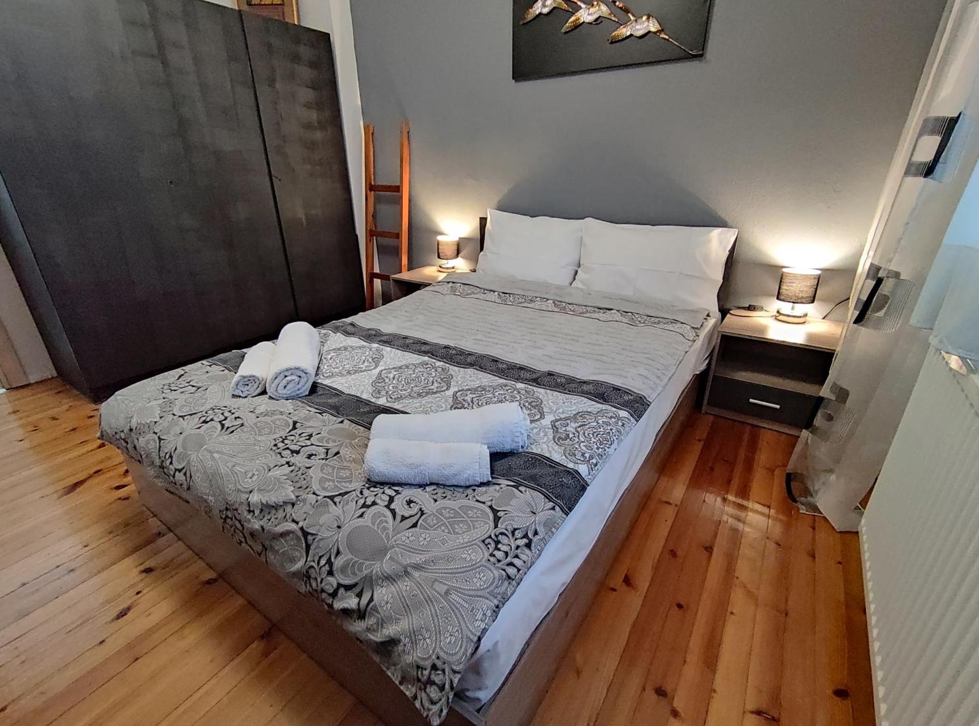 Cozy City Center Apartment Salonicco Esterno foto